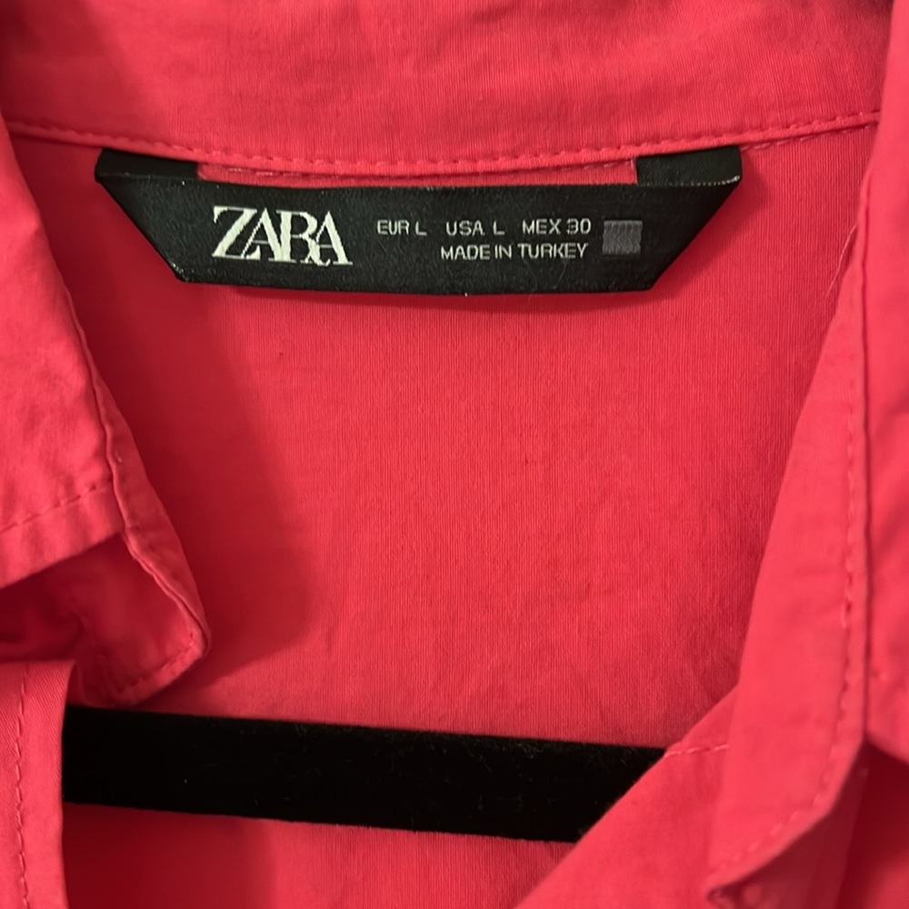Bright pink button down - Picture 2 of 3